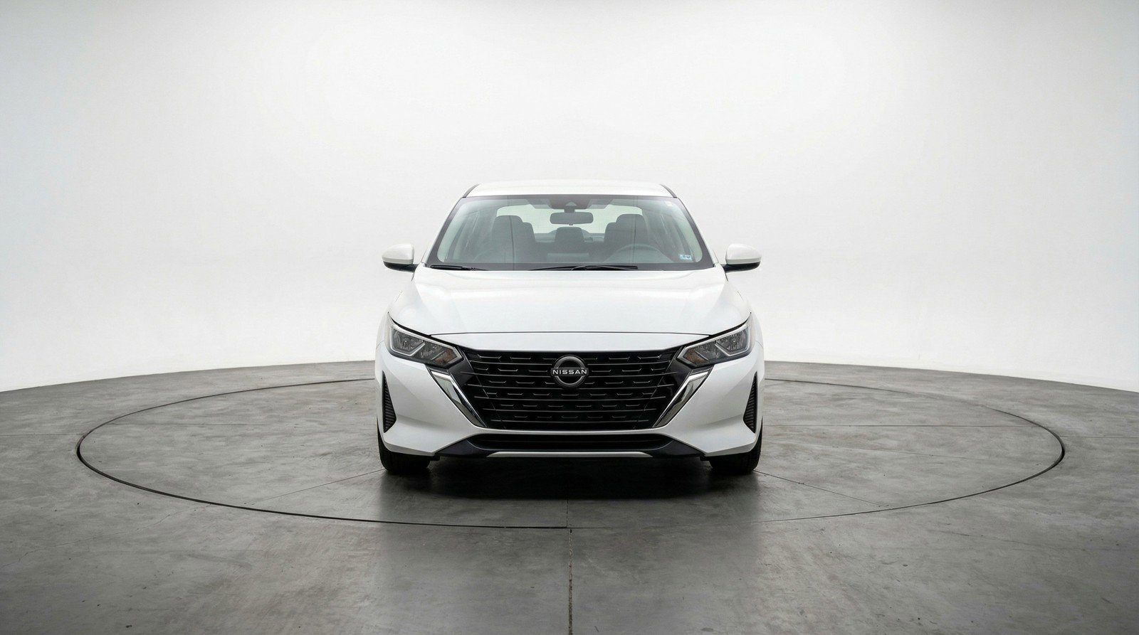 Used 2025 Nissan Sentra S FWD image 2