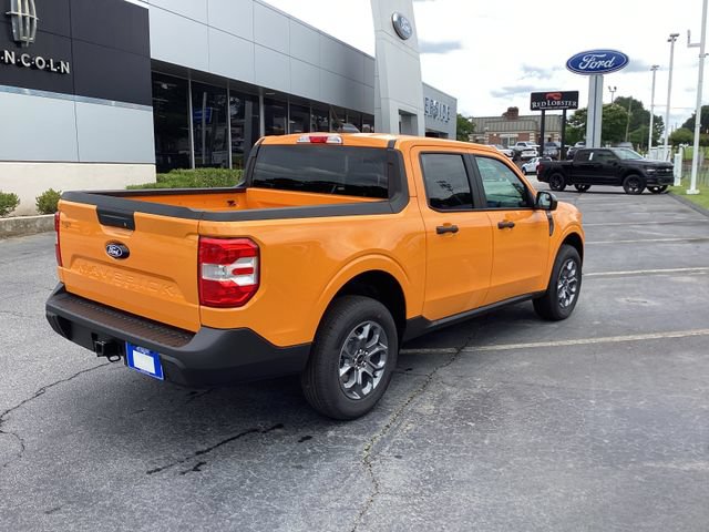 New 2026 Ford Maverick XLT w/ XLT Luxury Package FWD image 3