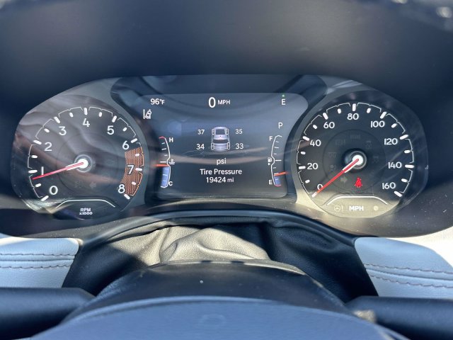 Certified 2024 Jeep Compass Limited w/ Sun and Sound Group AWD/4WD image 28