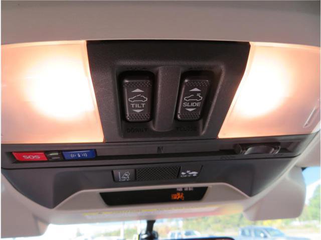 Used 2022 Subaru Impreza 2.0i Premium image 33