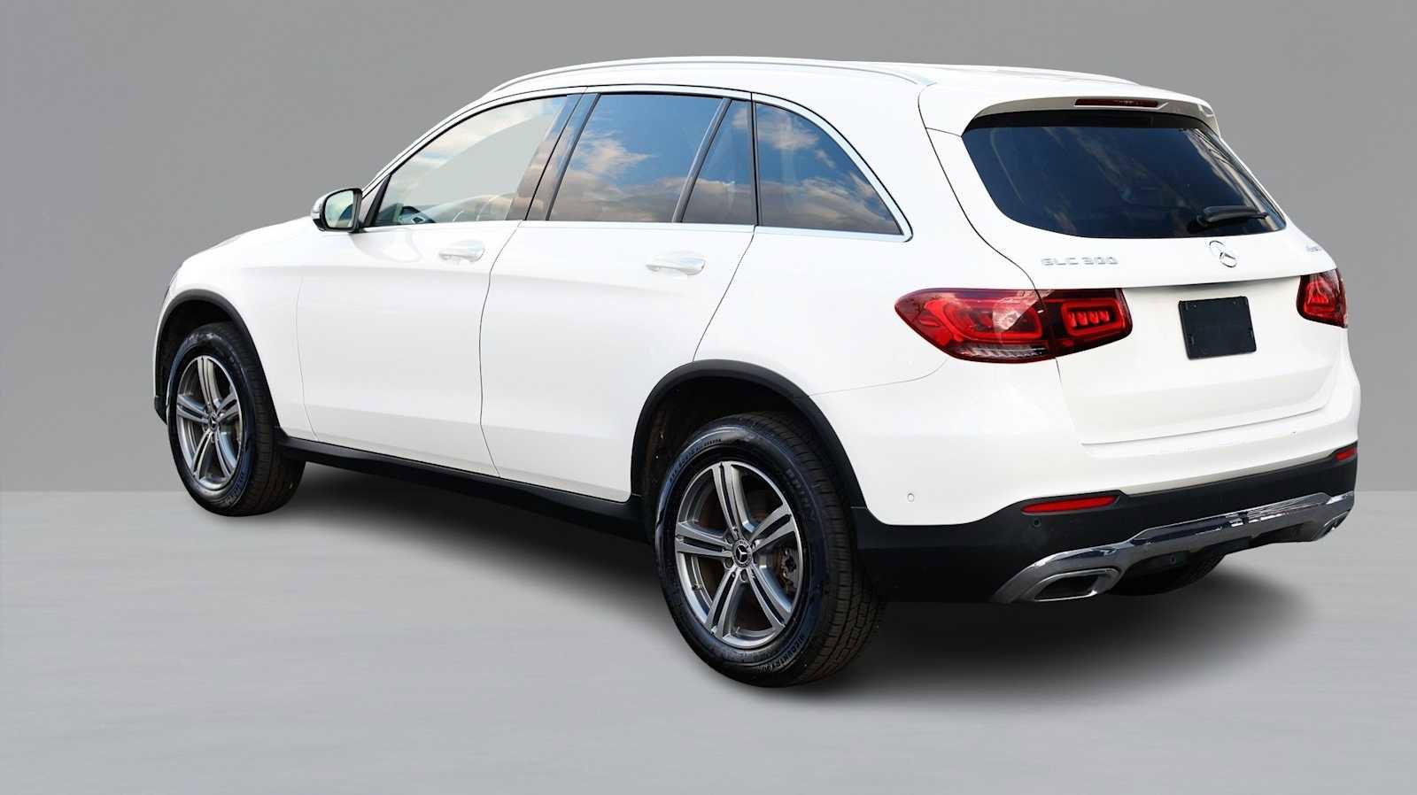 Used 2022 Mercedes-Benz GLC 300 4MATIC image 8
