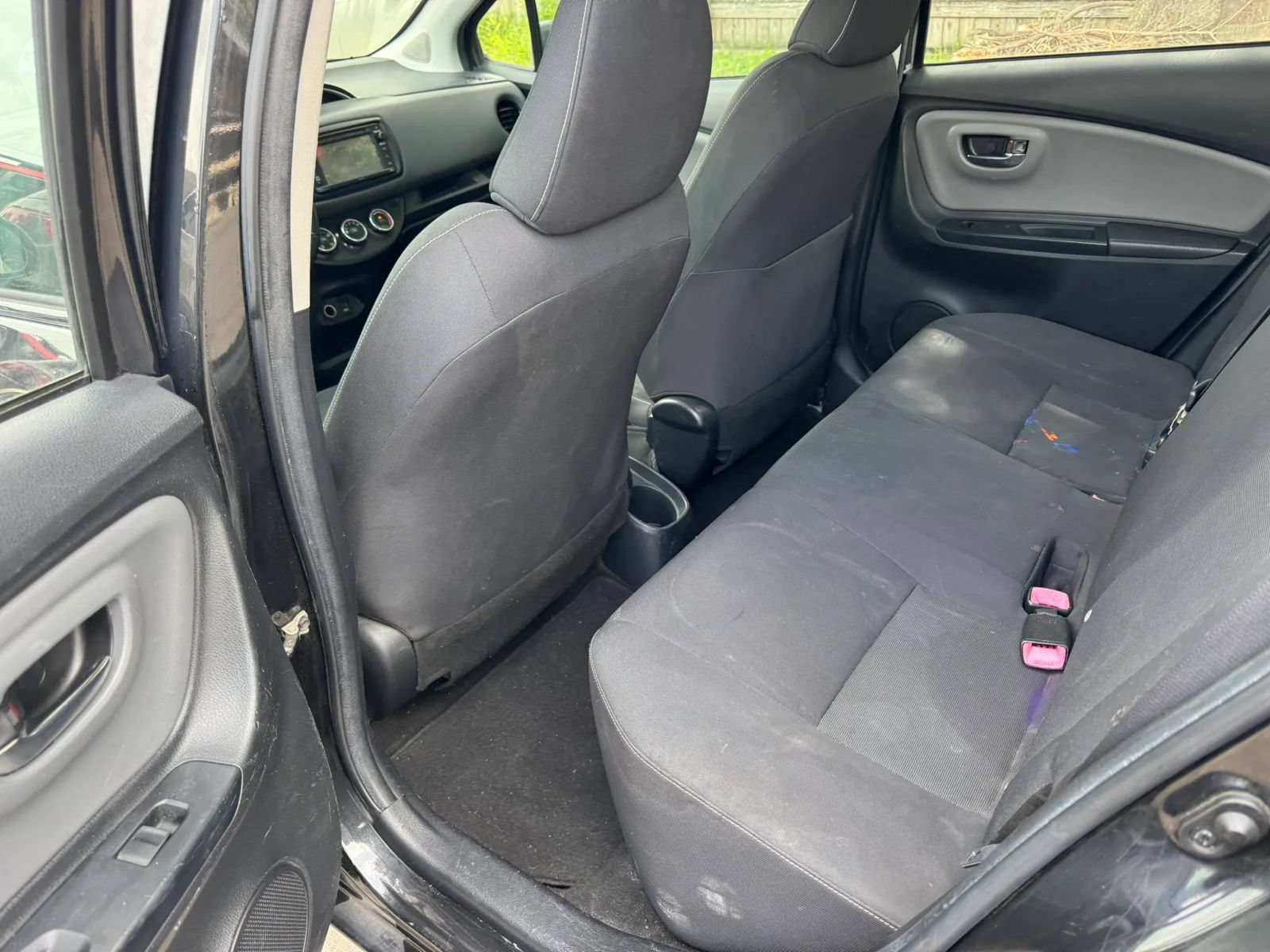 Used 2015 Toyota Yaris SE FWD image 19