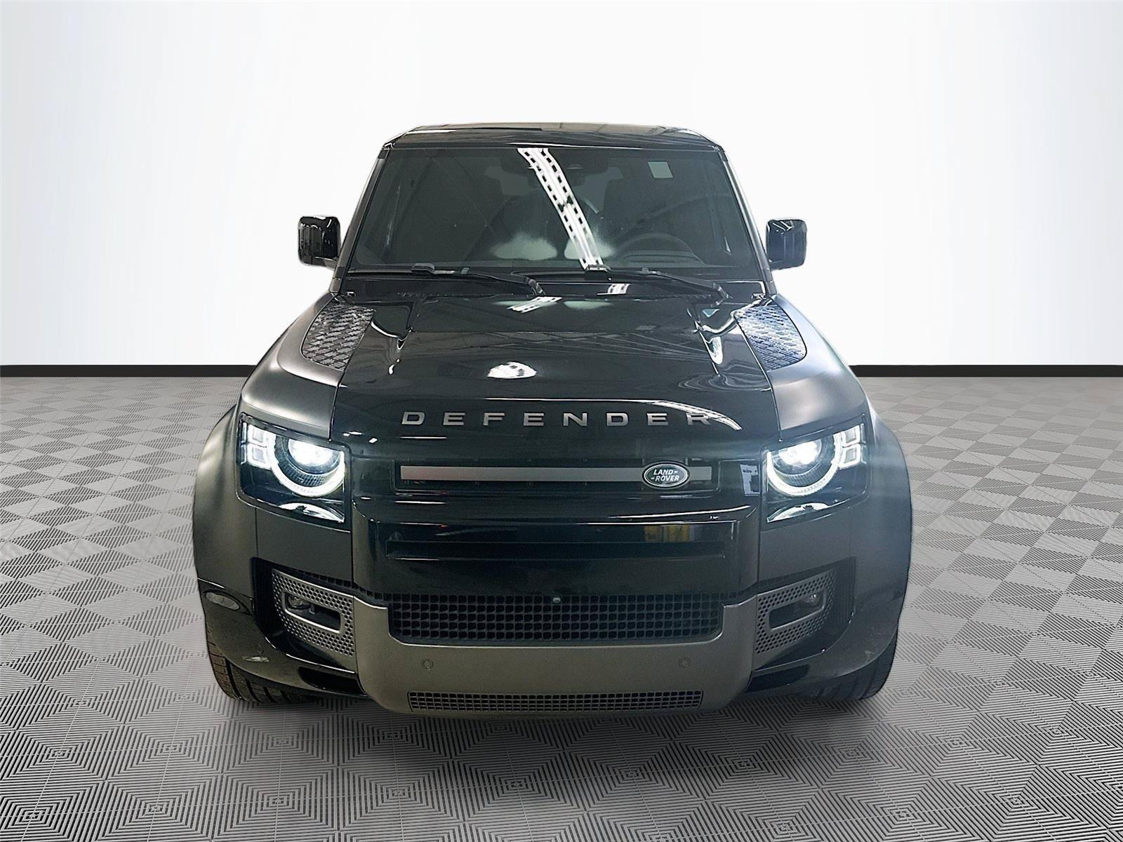 Used 2023 Land Rover Defender 110 Carpathian Edition AWD/4WD image 2