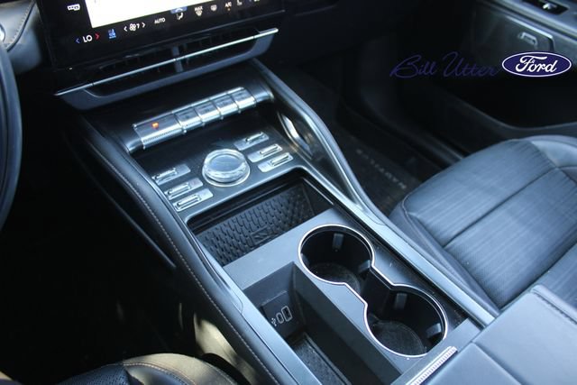 Used 2024 Lincoln Nautilus Reserve w/ Equipment Group 202A AWD/4WD image 19