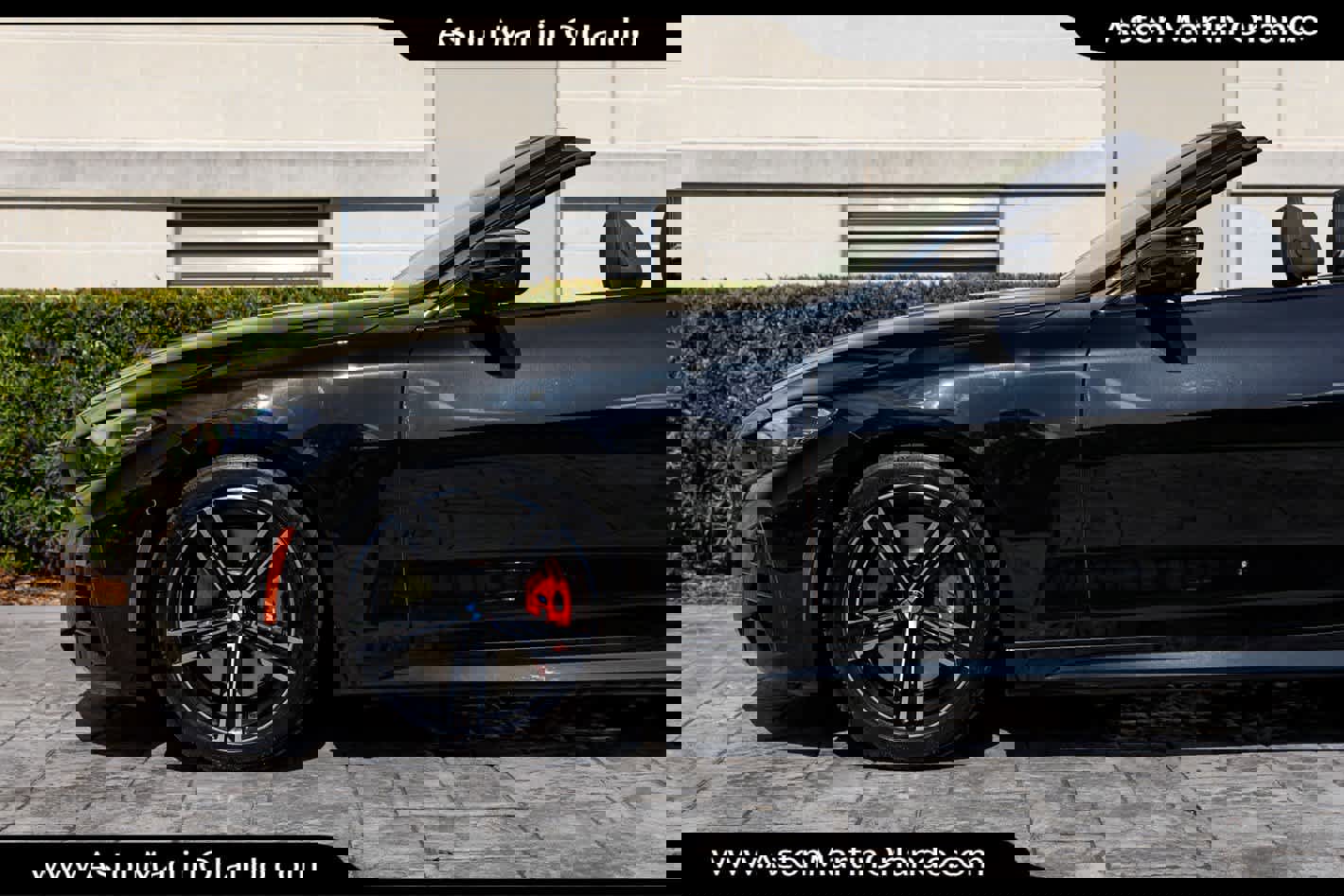 Used 2023 BMW M440i Convertible w/ Premium Package image 37