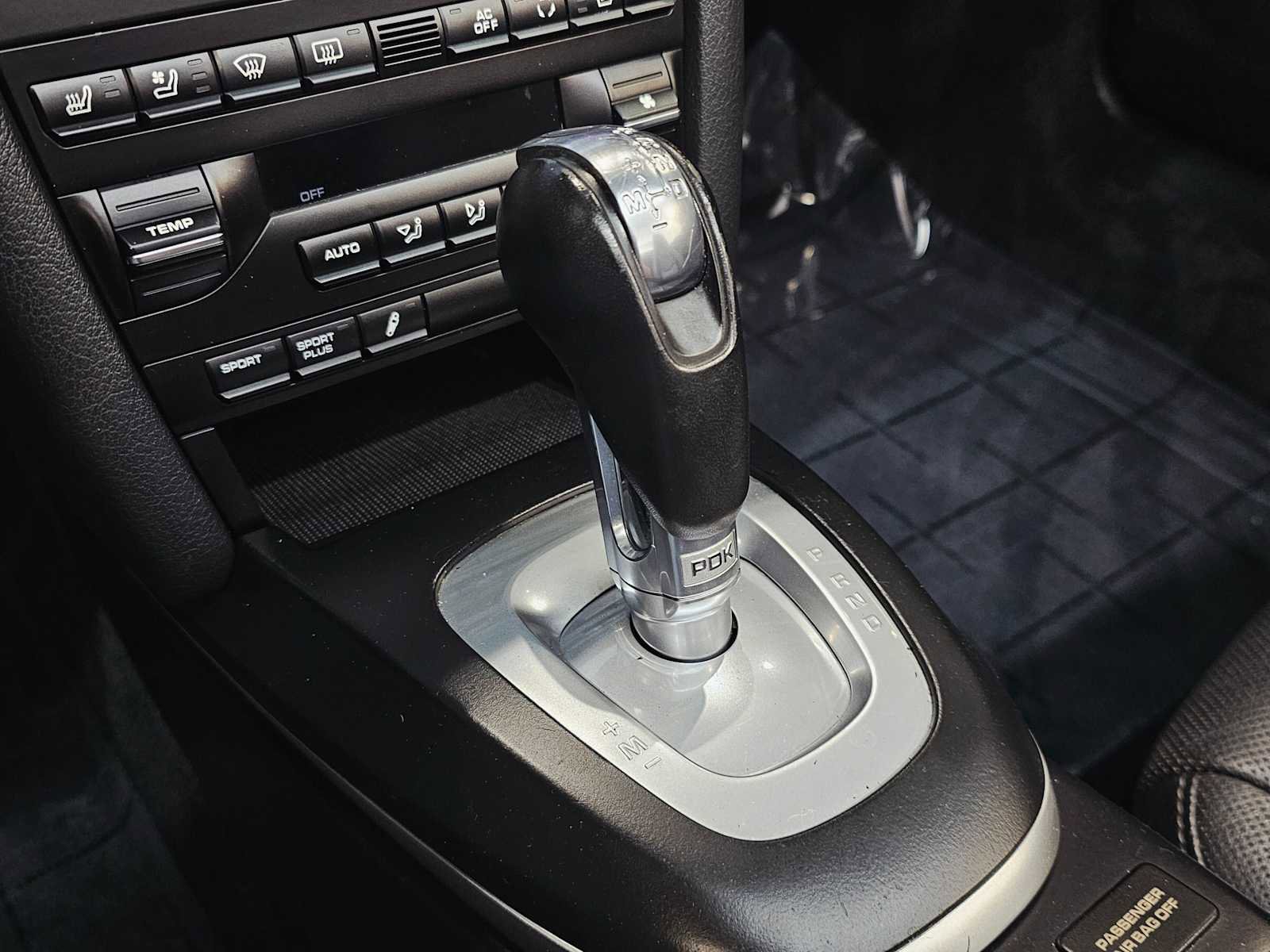 Used 2009 Porsche 911 Carrera S image 19