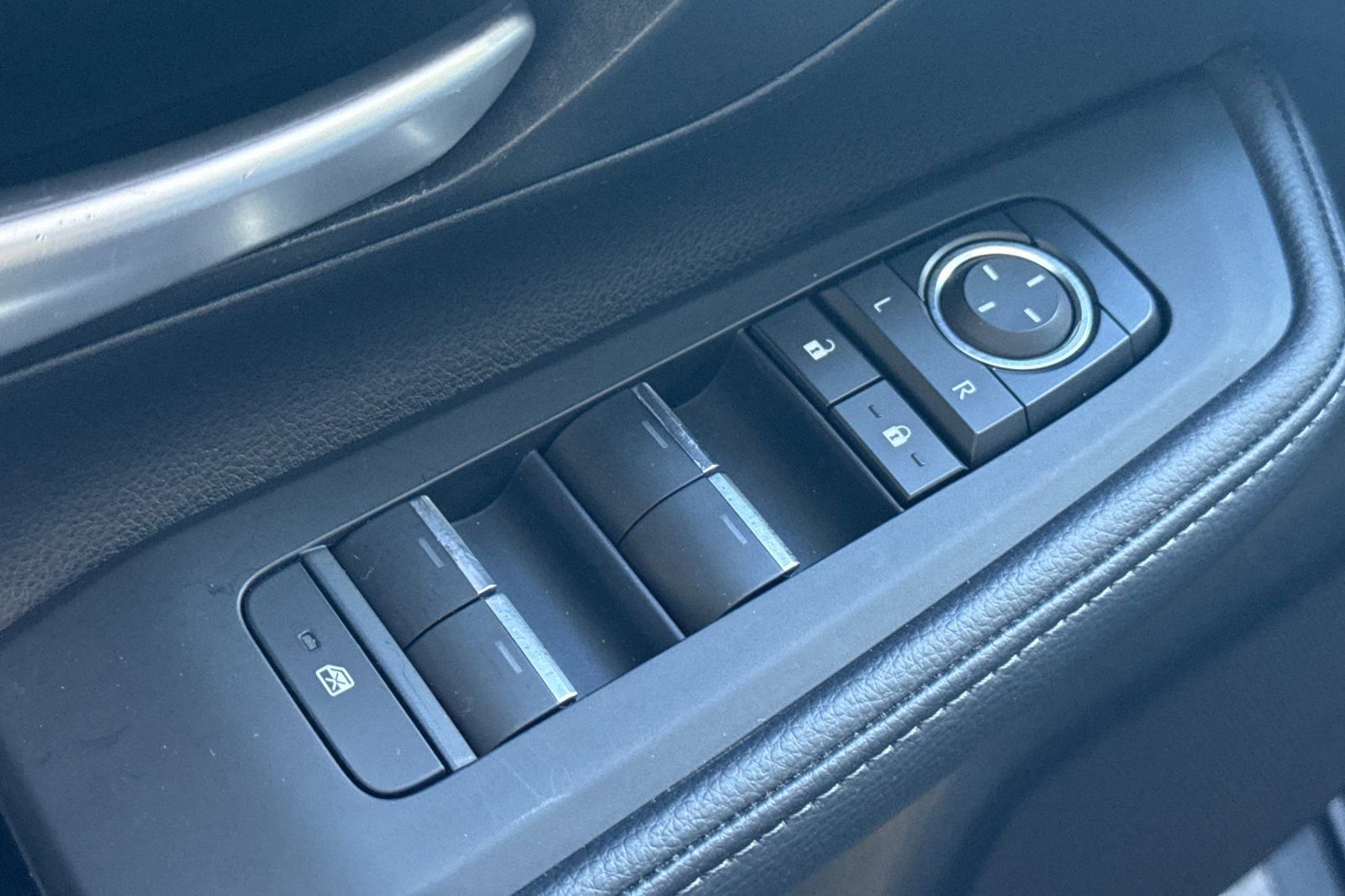 Used 2023 Tesla Model Y Long Range image 13