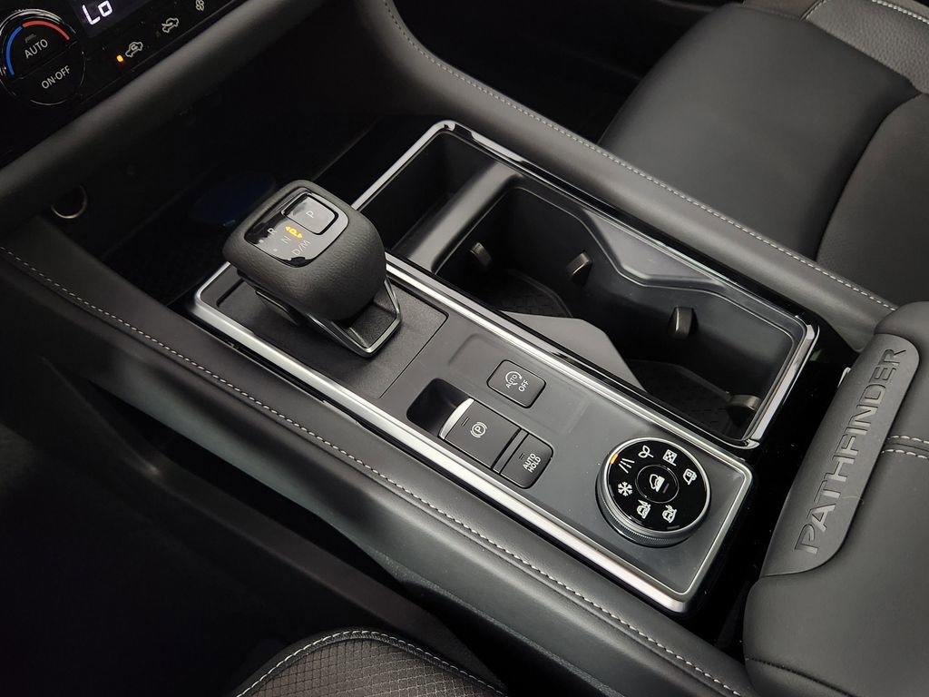 New 2026 Nissan Pathfinder SL image 23