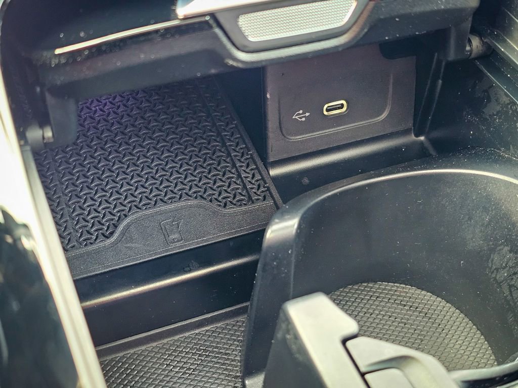 Used 2024 Mercedes-Benz C 43 AMG C 43 AMG 4D Sedan image 30