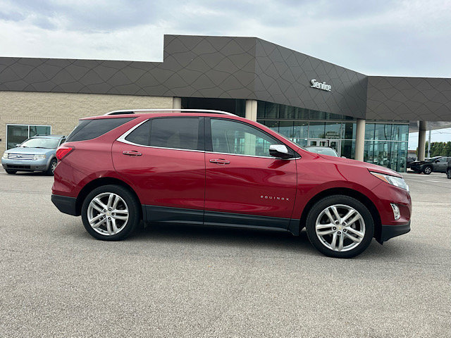 Used 2018 Chevrolet Equinox Premier FWD image 7