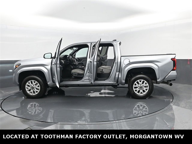 Used 2024 Toyota Tacoma SR5 image 30