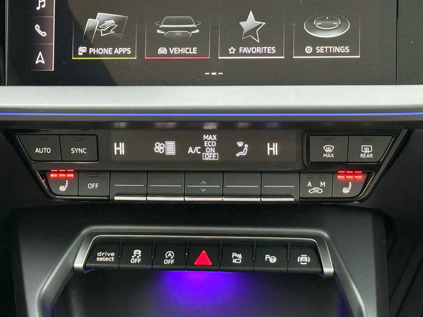 Used 2025 Audi A3 2.0T Premium w/ Convenience Package image 20