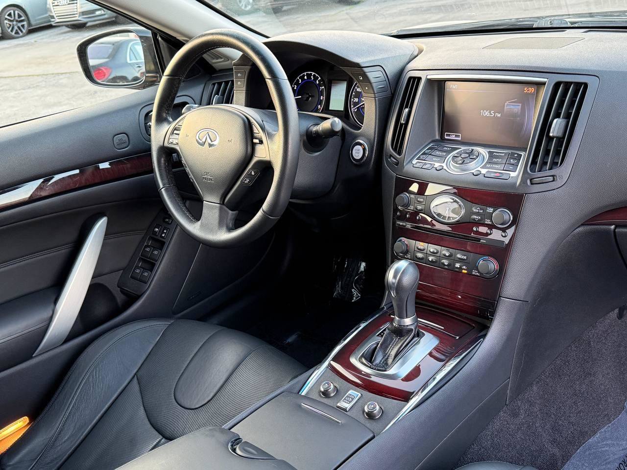 Used 2012 INFINITI G37 Convertible w/ Premium Pkg RWD image 24
