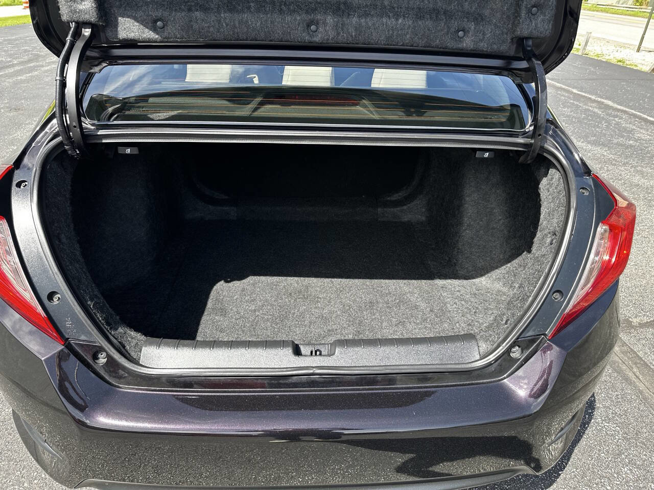 Used 2016 Honda Civic EX-T image 34