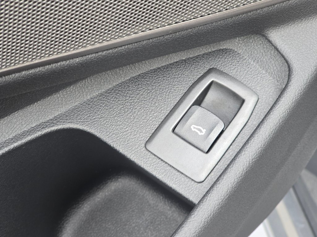 Used 2024 BMW M3 w/ Executive Package RWD image 36