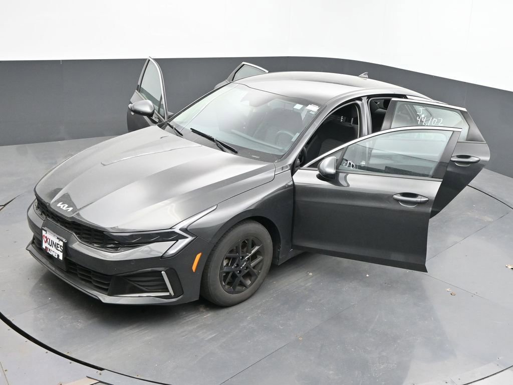 Used 2025 Kia K5 LXS FWD image 61