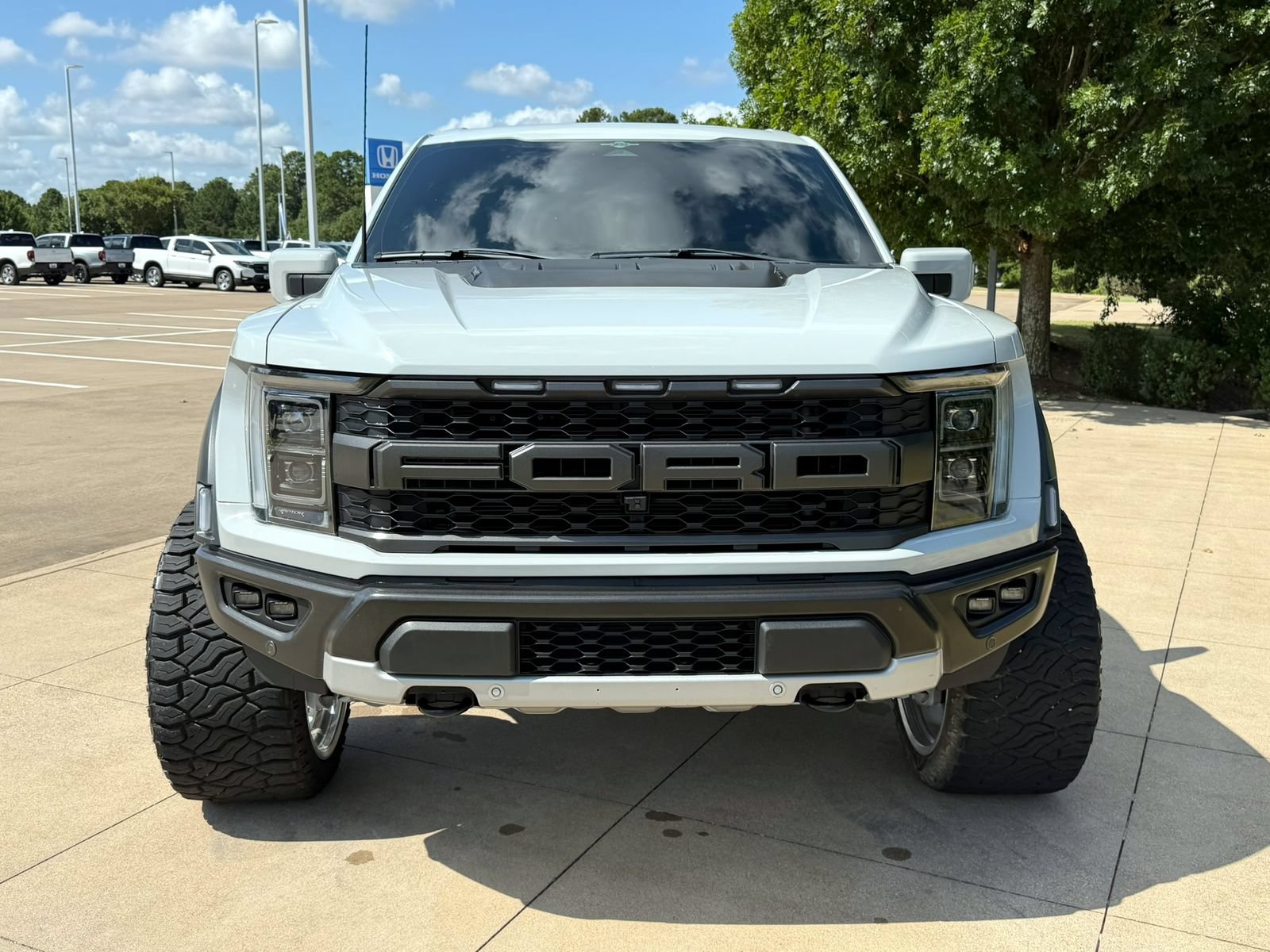 Used 2023 Ford F150 Raptor AWD/4WD video 2