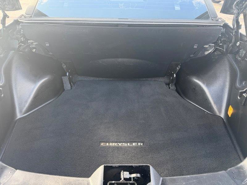 Used 2013 Chrysler 200 Touring image 22