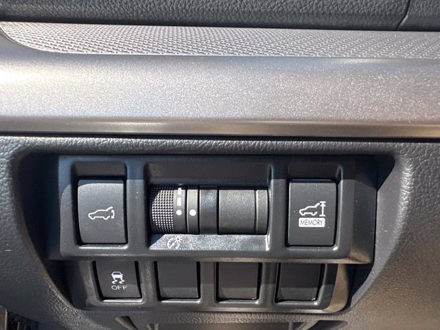 Used 2018 Subaru Outback 2.5i Premium AWD/4WD image 24