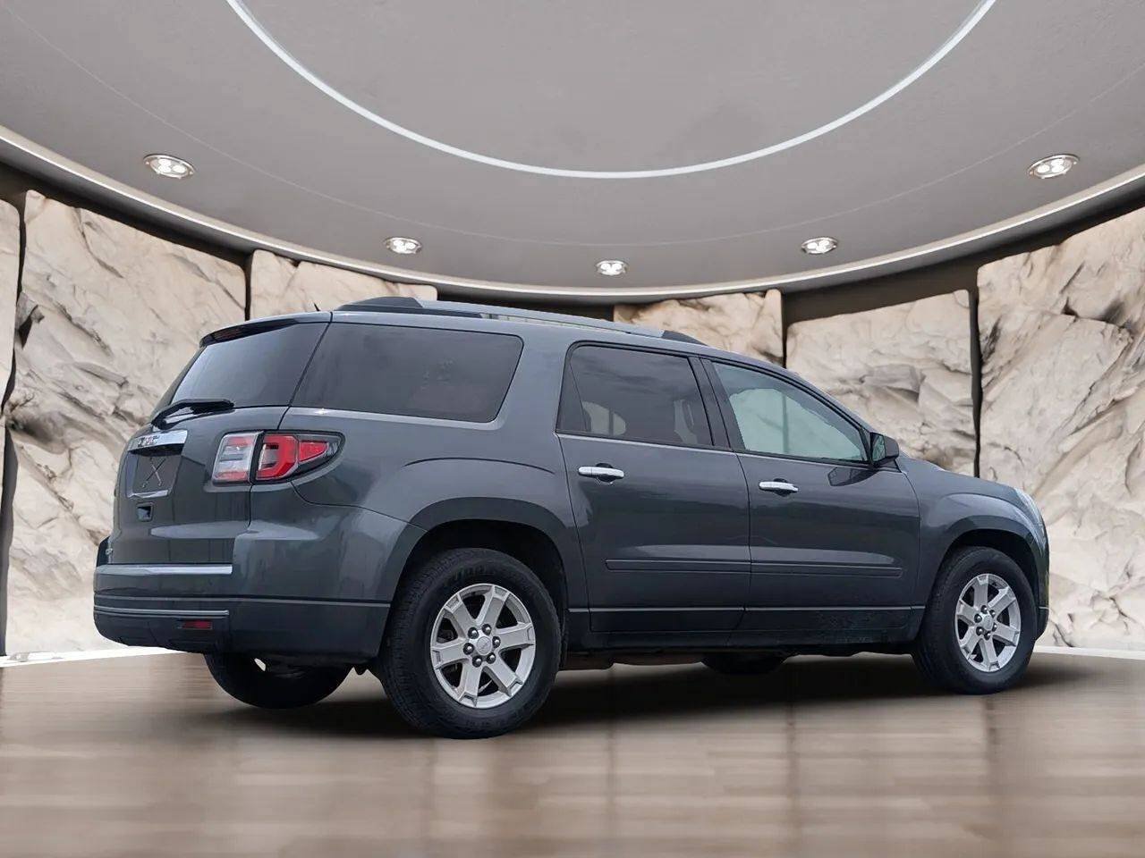 Used 2014 GMC Acadia SLE FWD image 12