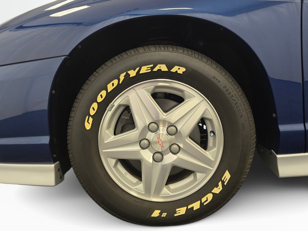 Used 2003 Chevrolet Monte Carlo SS FWD image 10