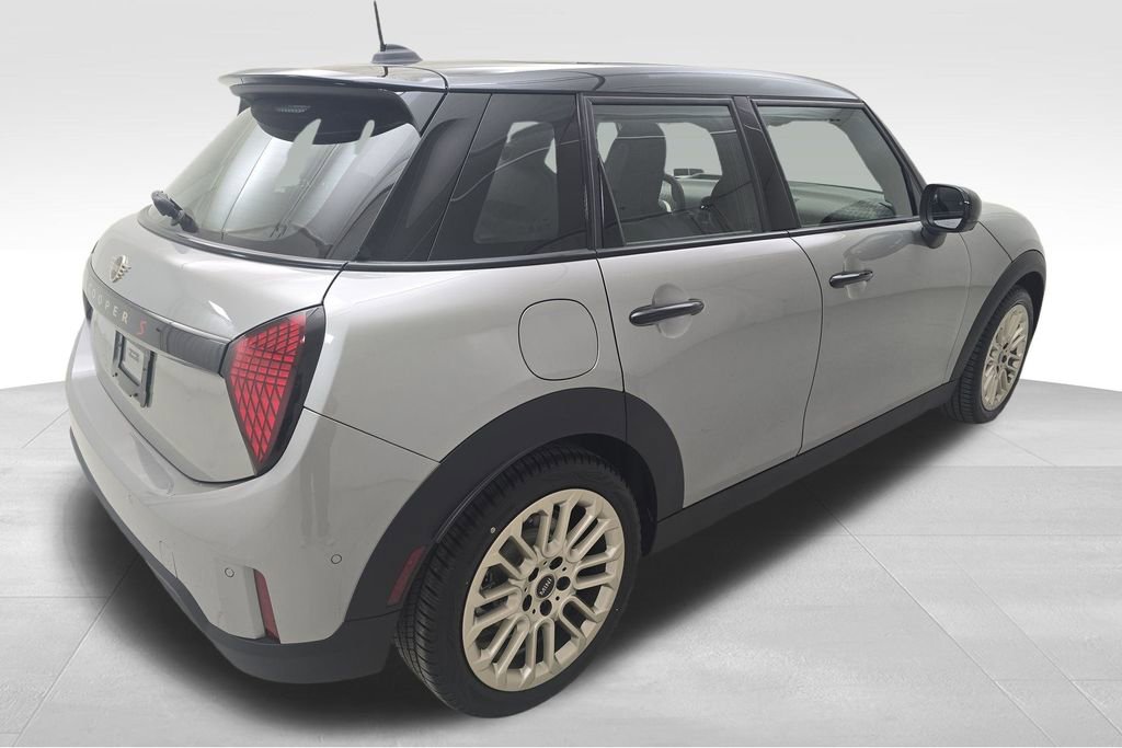 Used 2026 MINI Cooper S image 9