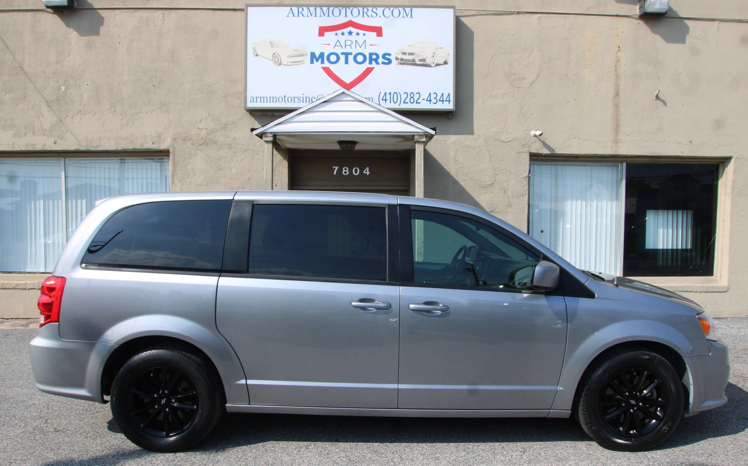 Used 2019 Dodge Grand Caravan GT FWD image 4
