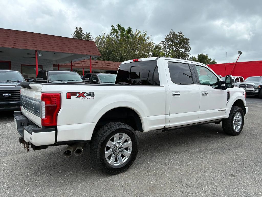 Used 2018 Ford F350 Platinum w/ Platinum Ultimate Package AWD/4WD image 6
