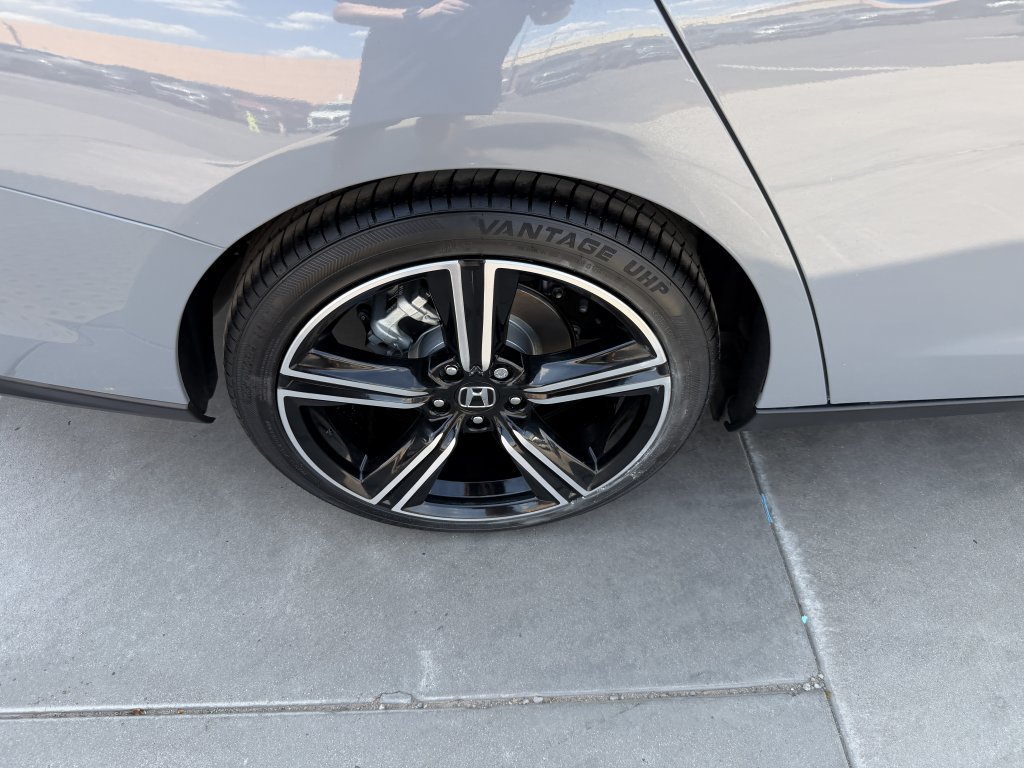 Used 2024 Honda Accord Sport image 15