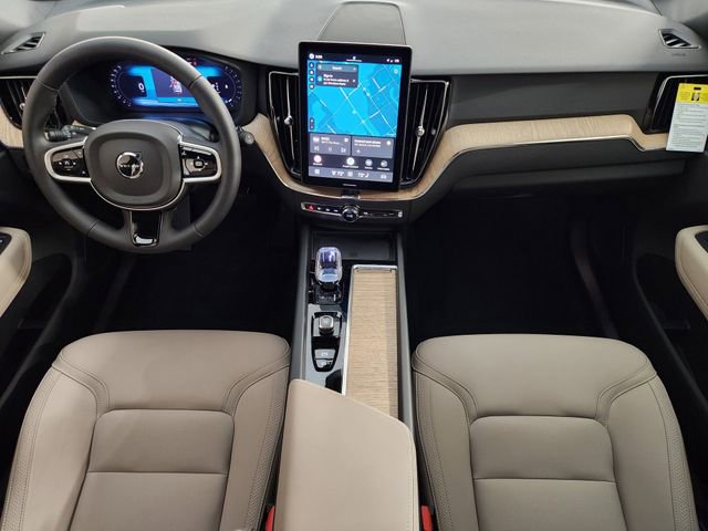 New 2026 Volvo XC60 B5 Plus w/ Protection Package Premier image 4