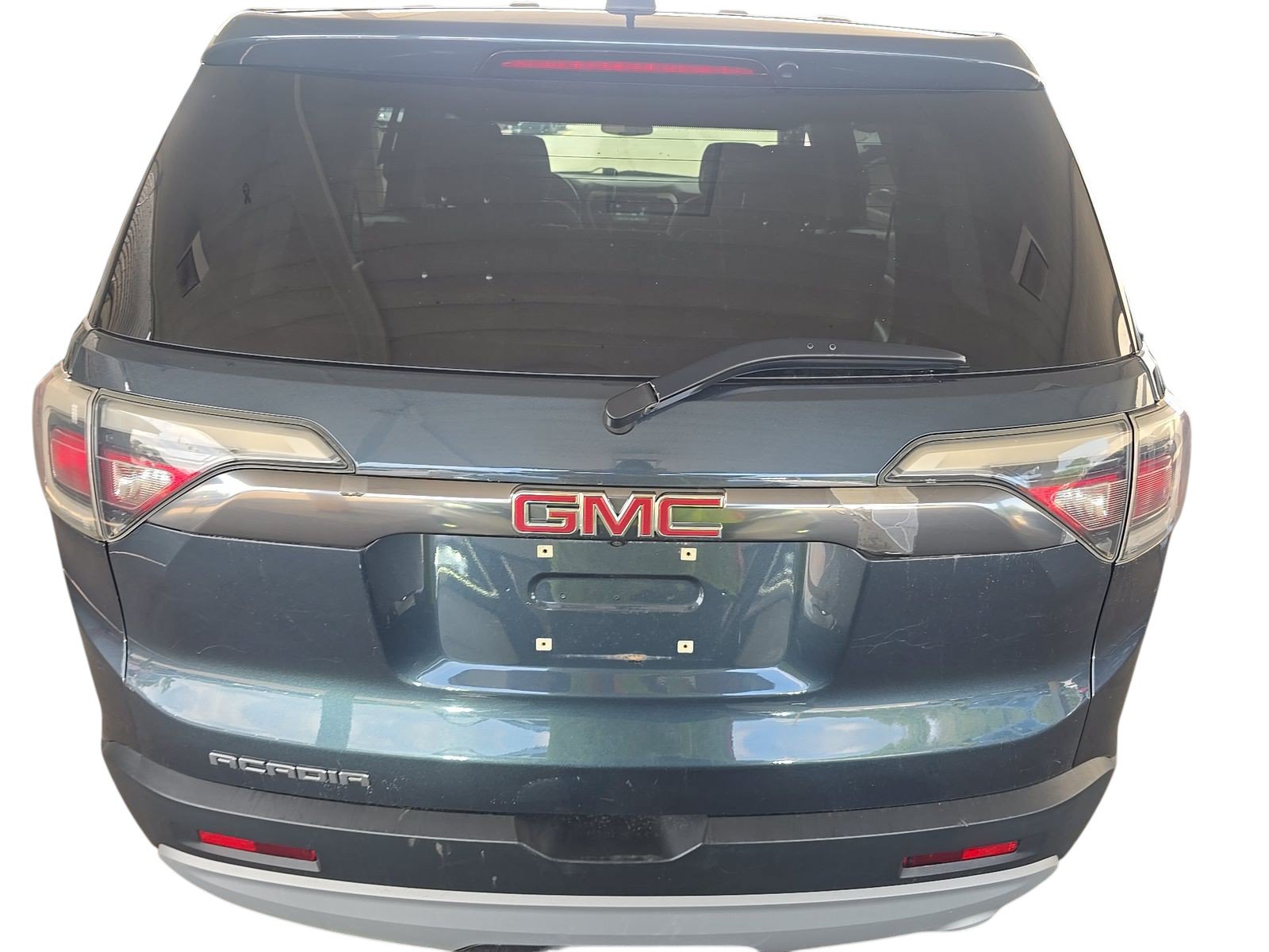 Used 2019 GMC Acadia SLE w/ LPO, Black Accent Package FWD image 2