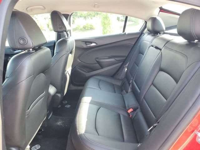 Used 2016 Chevrolet Cruze Premier FWD image 30
