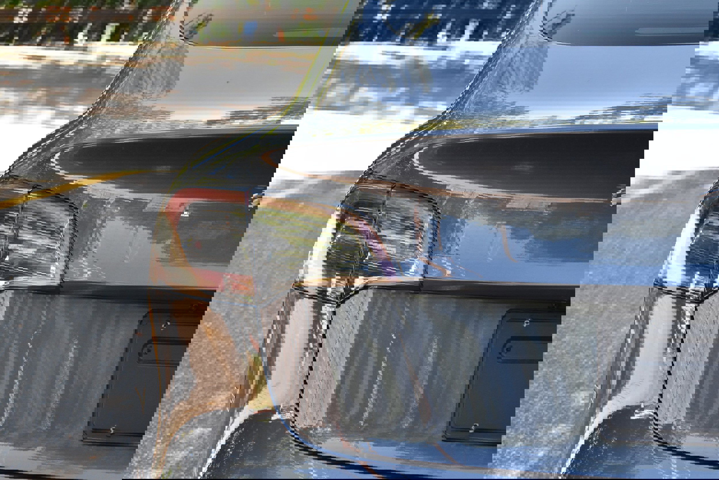 Used 2022 Tesla Model 3 Standard Range image 17