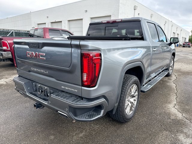 Used 2020 GMC Sierra 1500 Denali w/ Technology Package AWD/4WD image 4