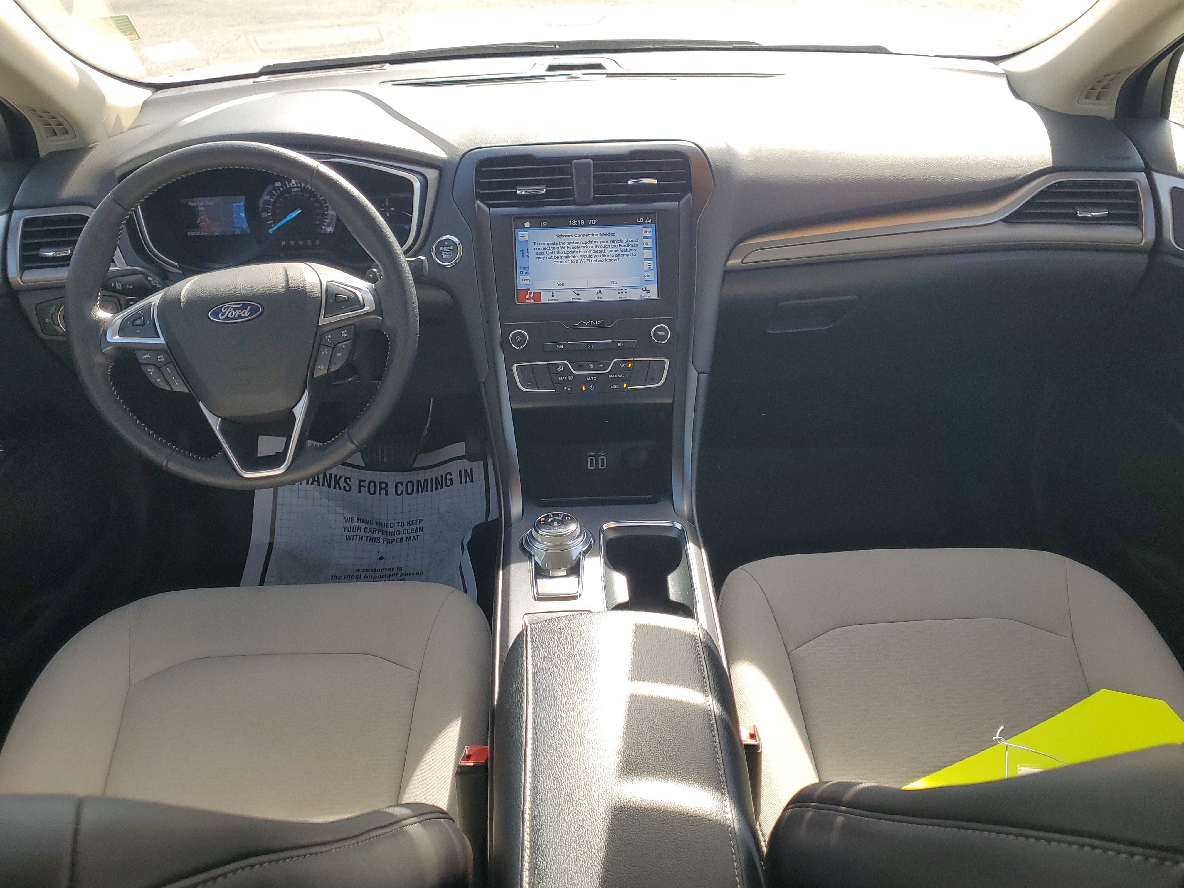 Used 2019 Ford Fusion SE w/ Equipment Group 151A image 15