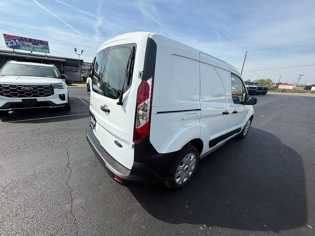 Used 2023 Ford Transit Connect XL image 3