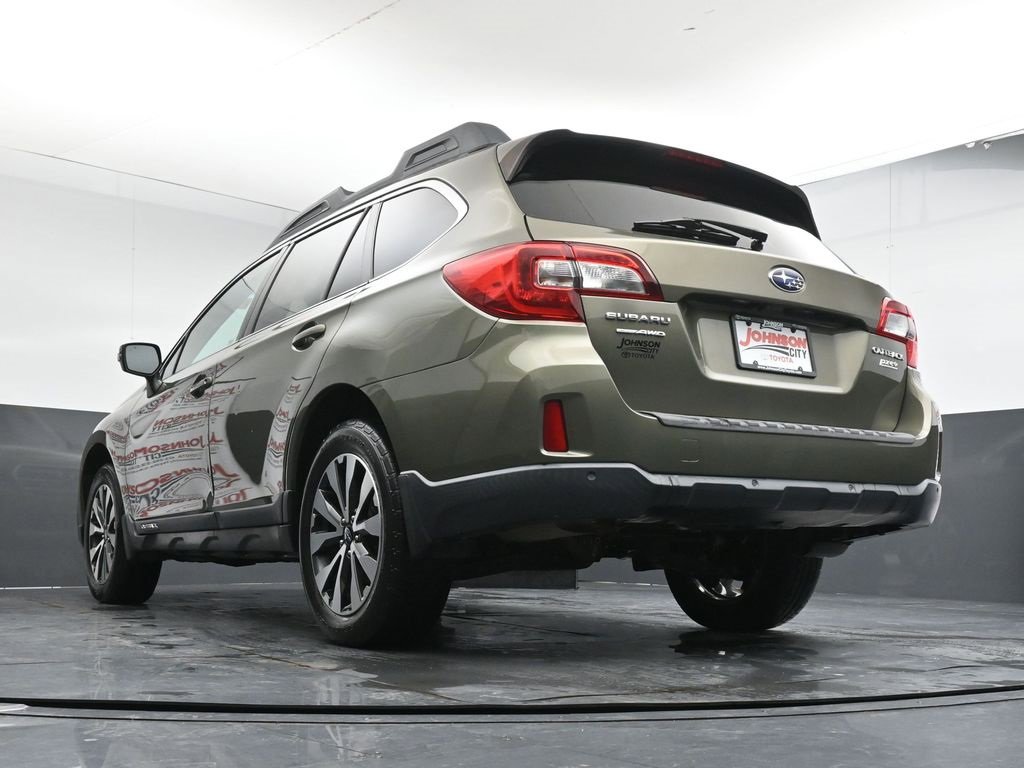 Used 2017 Subaru Outback 2.5i Limited image 37