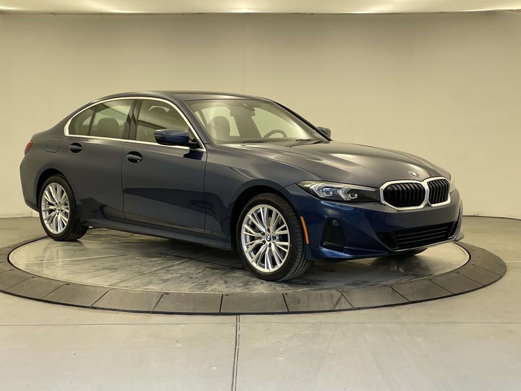 Used 2024 BMW 330i xDrive Sedan w/ Convenience Package AWD/4WD image 7