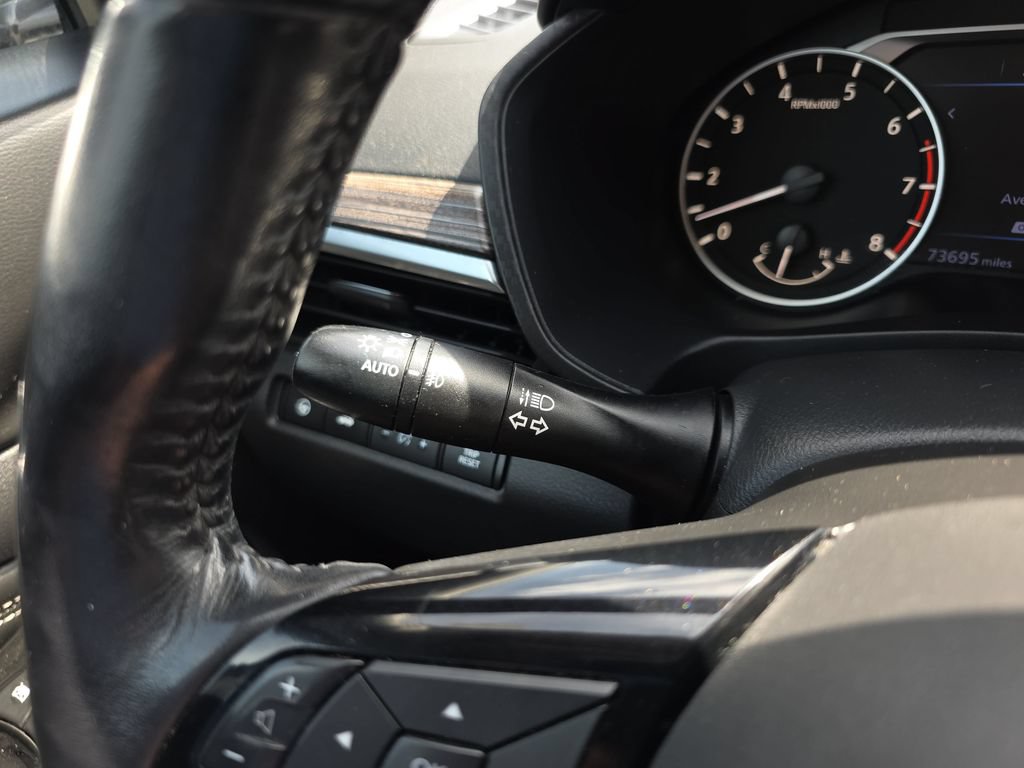 Used 2021 Nissan Altima 2.5 SL FWD image 35