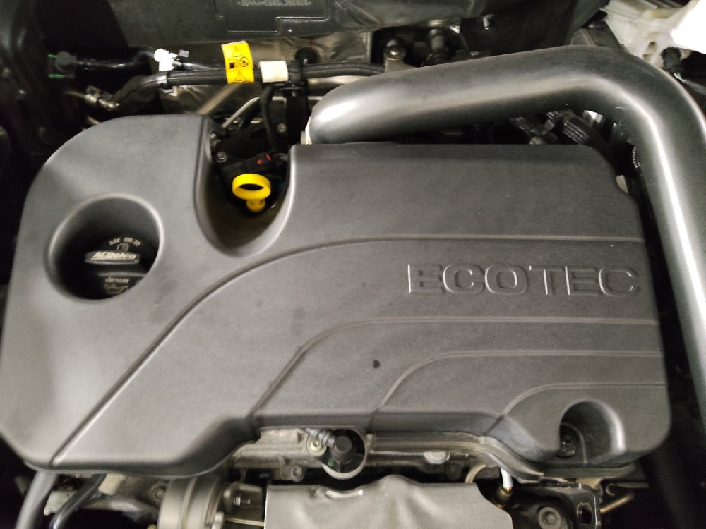 Used 2025 Chevrolet Equinox LT image 30