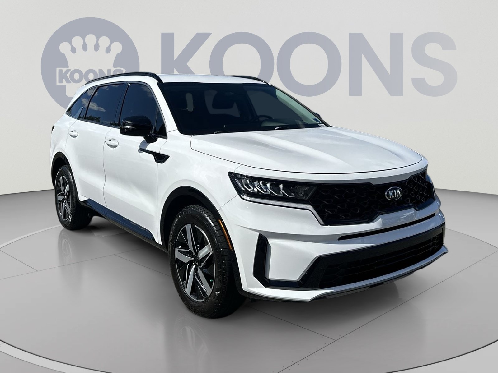 Used 2021 Kia Sorento S FWD image 2