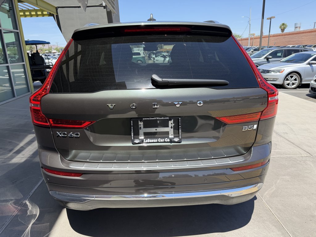 Used 2022 Volvo XC60 B5 Inscription w/ Advanced Package FWD image 13