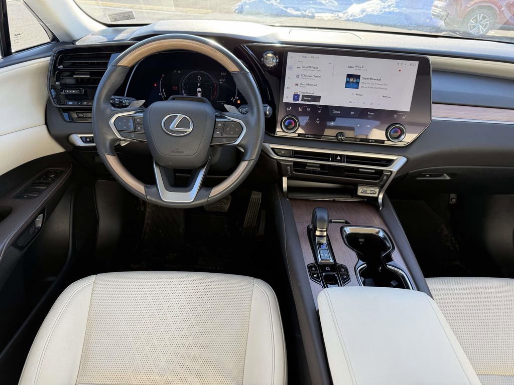 Used 2023 Lexus RX 350 Premium Plus w/ Accessory Package image 8