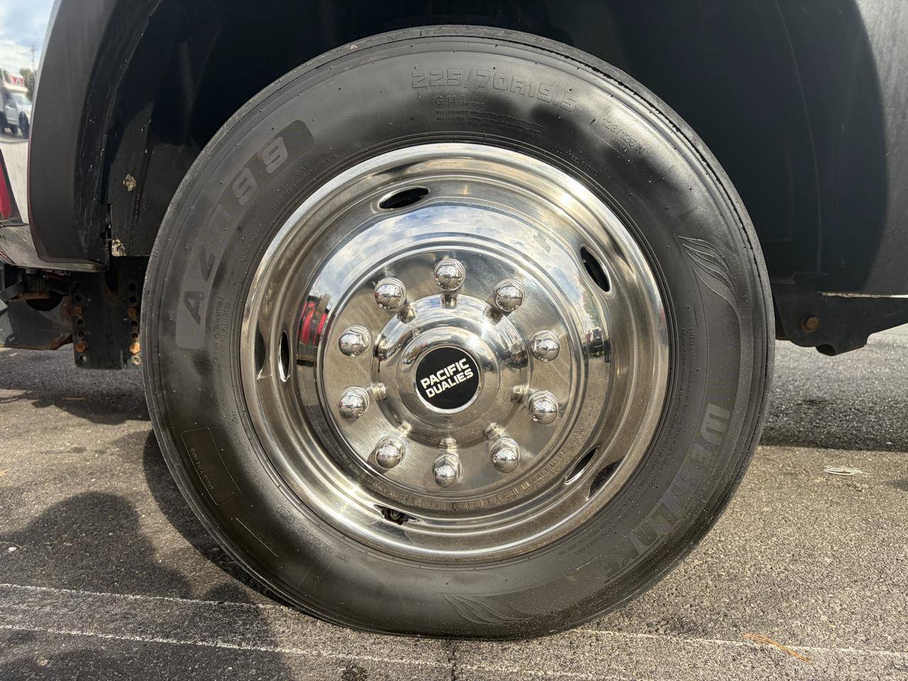 Used 2019 RAM 5500 Tradesman w/ Electrical Accessory Group AWD/4WD image 13