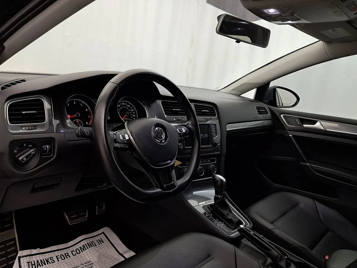 Used 2017 Volkswagen Golf Alltrack S AWD/4WD image 7