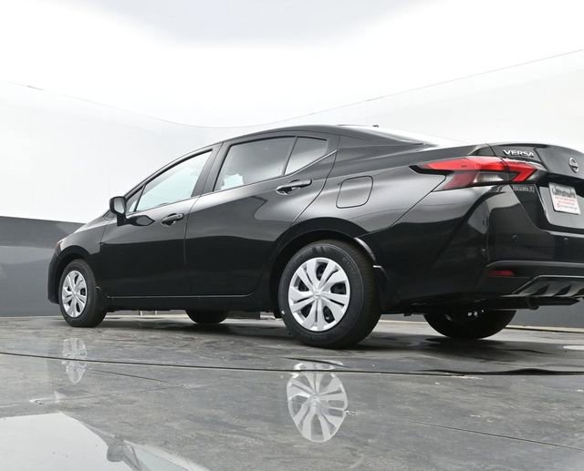 Used 2025 Nissan Versa S w/ Trunk Package FWD image 10