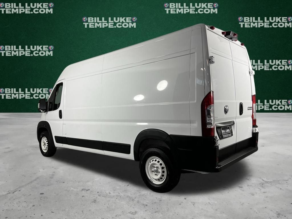 Used 2025 RAM ProMaster 2500 w/ Storage Group image 9