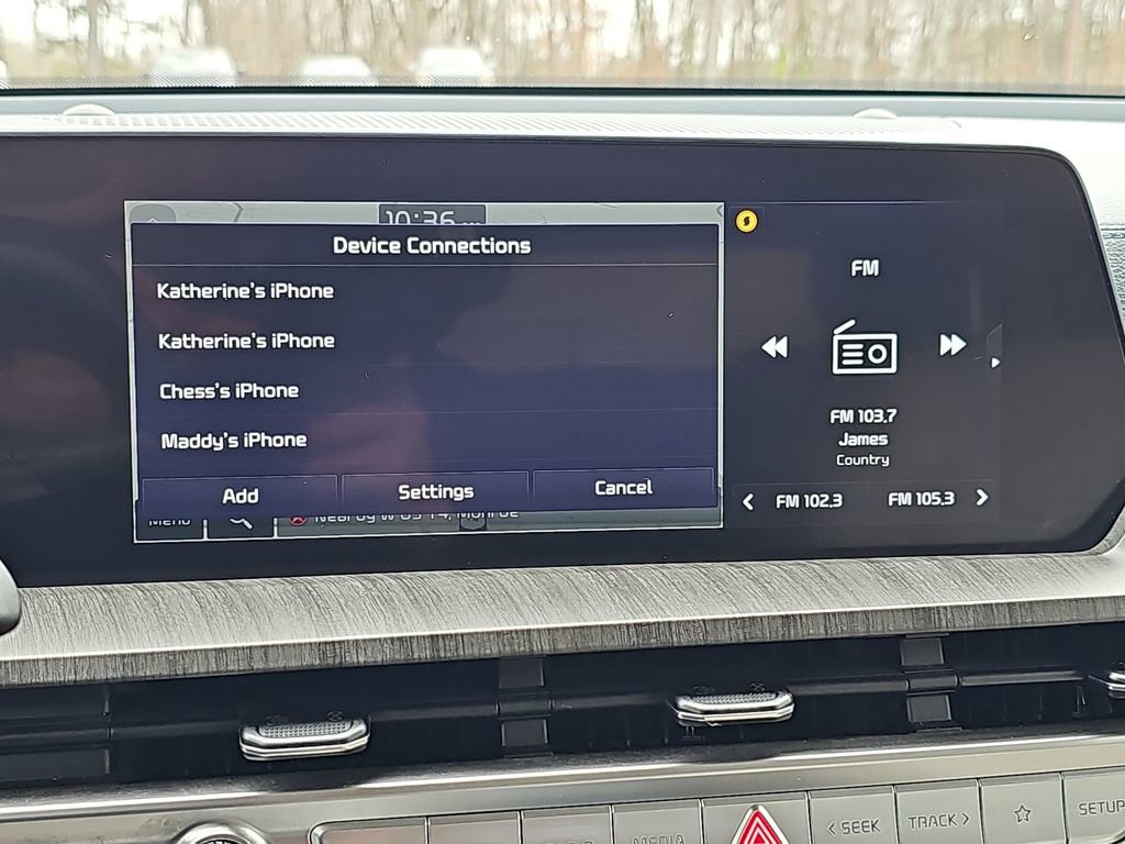 Used 2024 Kia Telluride EX w/ EX Captain's Chair Package image 28