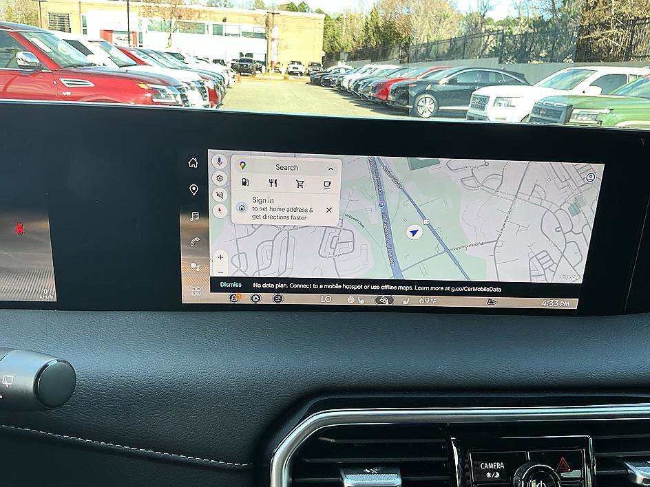 Certified 2025 Nissan Armada SL w/ Captain's Chari Seat Package image 16