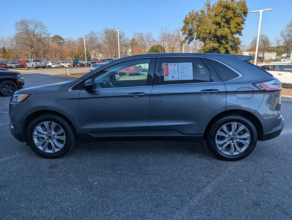 Used 2024 Ford Edge Titanium image 5